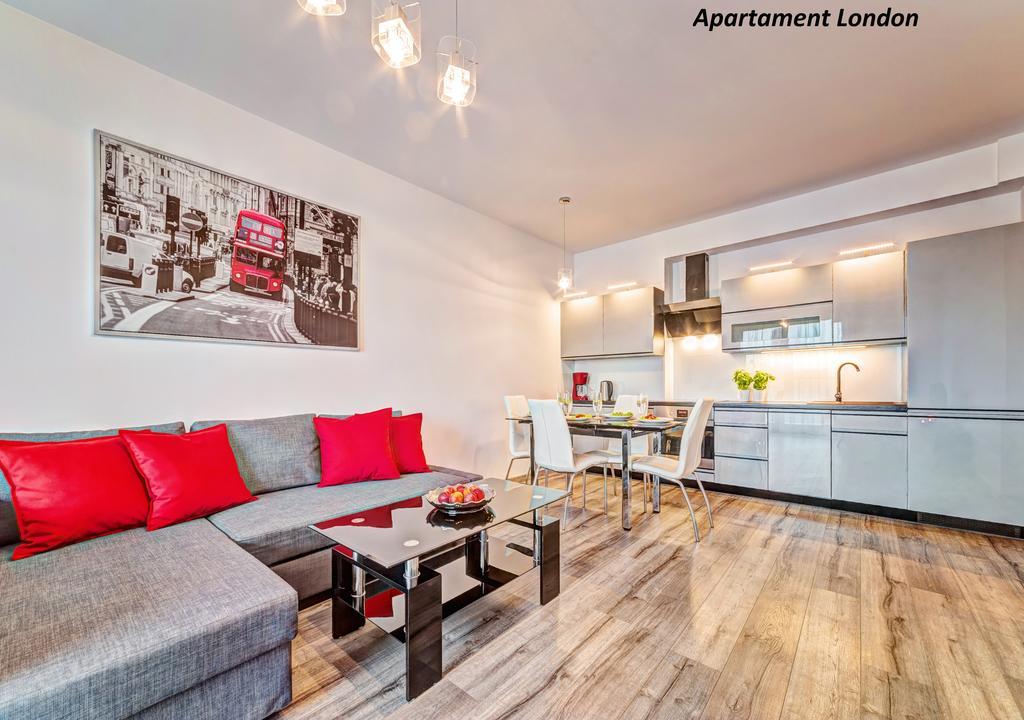 Apartamenty Homely Place Serce Poznania - Stary Rynek - Parking Poznań Exterior foto
