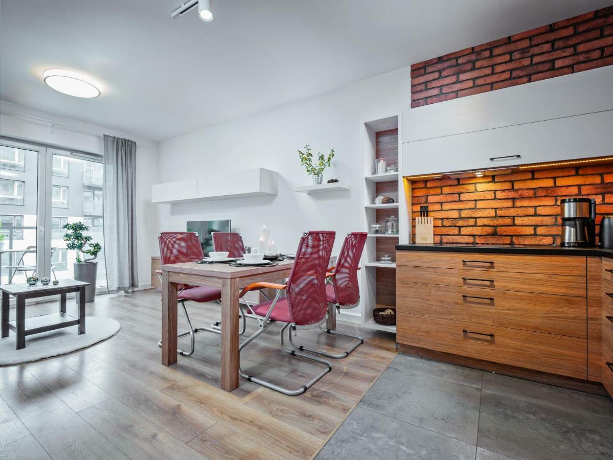 Apartamenty Homely Place Serce Poznania - Stary Rynek - Parking Poznań Exterior foto